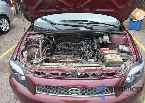 2005 Scion Tc from USA, damaged, VIN JTKDE177550055295